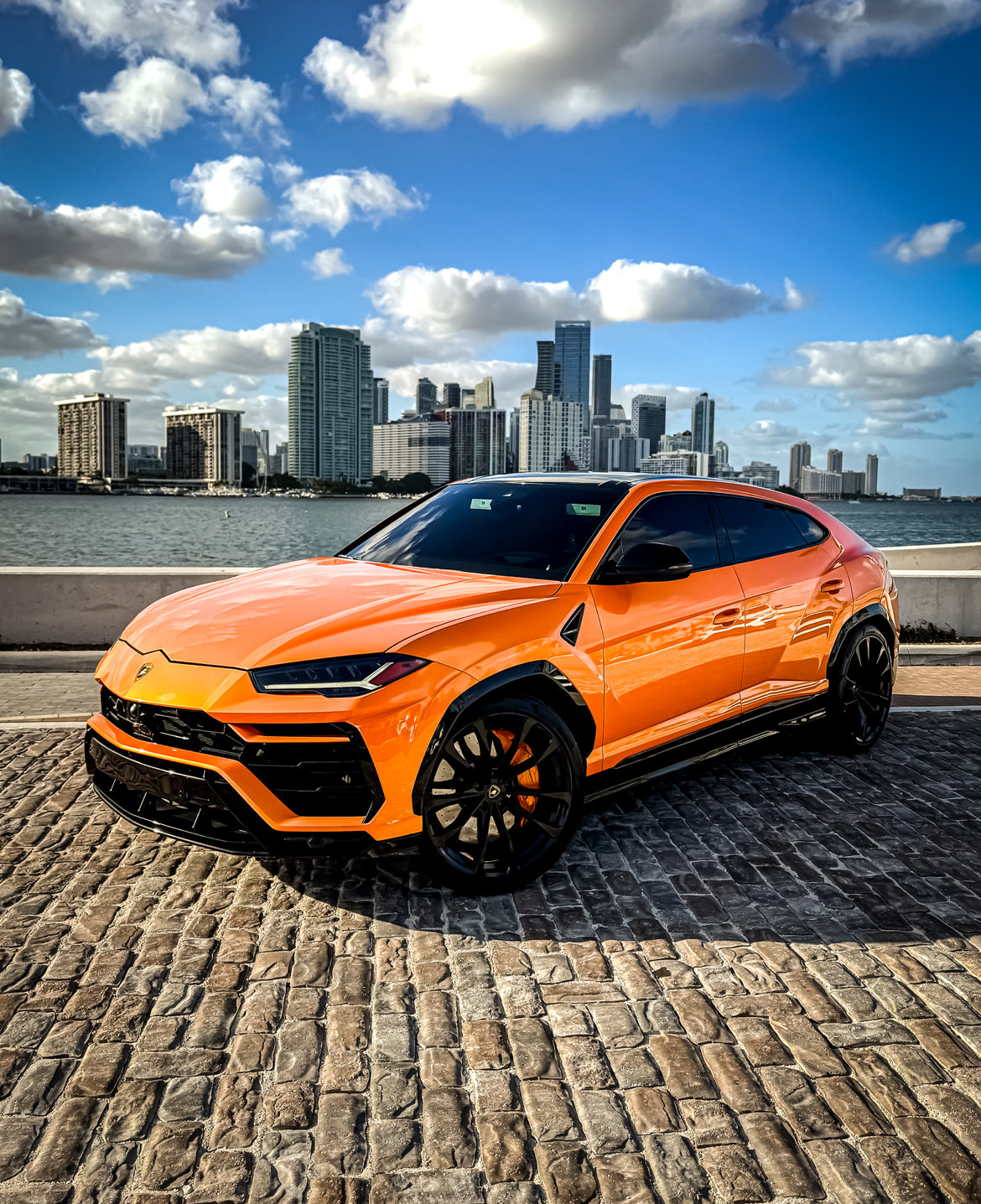 Lamborghini Urus Orange Capsule