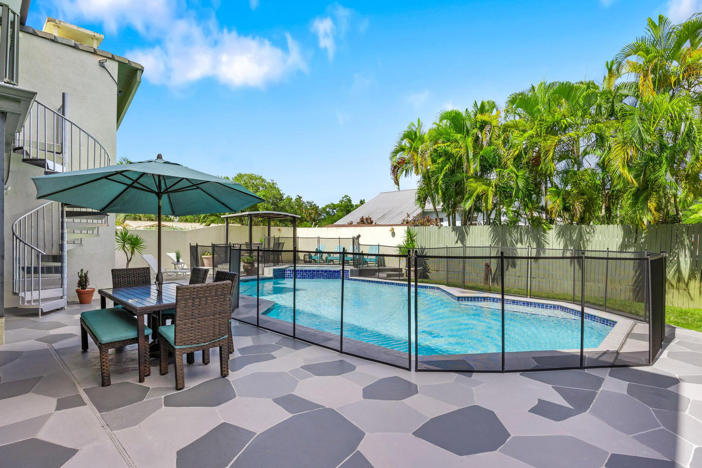 Villa Cherry Royale